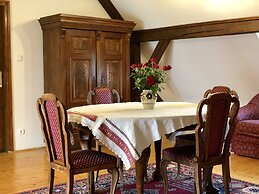 The Houses of History - anno 1830