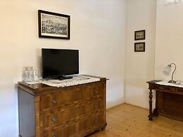 The Houses of History - anno 1830