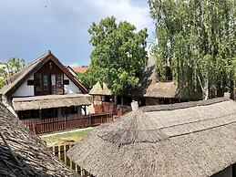 The Houses of History - anno 1830