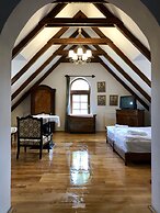 The Houses of History - anno 1830