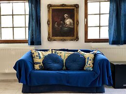 The Houses of History - anno 1830