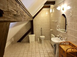 The Houses of History - anno 1830