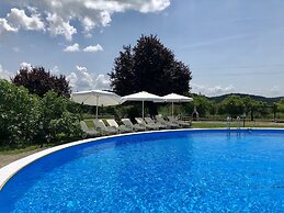 The Houses of History - anno 1830