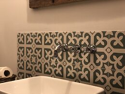 The Houses of History - anno 1830