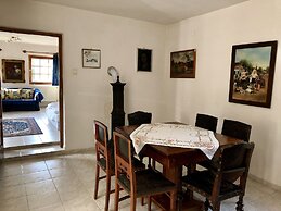 The Houses of History - anno 1830