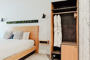 Pluvio Restaurant and Rooms