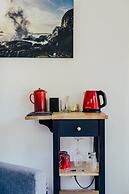 Pluvio Restaurant and Rooms