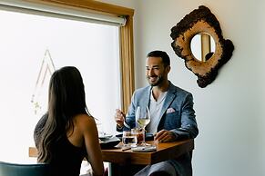 Pluvio Restaurant and Rooms