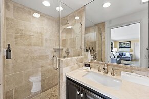 Catalina Courtyard Suites