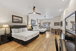 Catalina Courtyard Suites