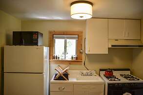 The Woolly Bugger Inn