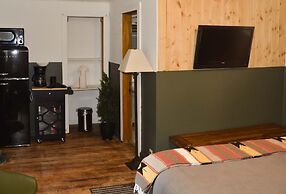 The Woolly Bugger Inn