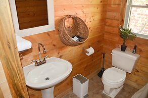 The Woolly Bugger Inn