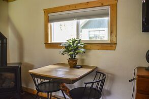 The Woolly Bugger Inn