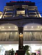 Doha 2 Hotel Saigon Airport