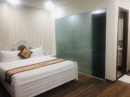 Doha 2 Hotel Saigon Airport