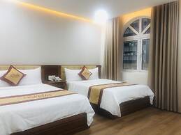 Doha 2 Hotel Saigon Airport