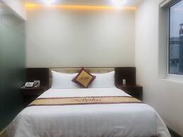 Doha 2 Hotel Saigon Airport