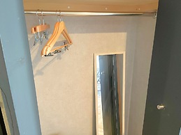 Book Tea Bed Shinjuku-Gyoen