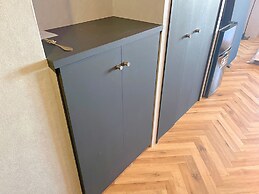 Book Tea Bed Shinjuku-Gyoen