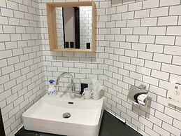 Book Tea Bed Shinjuku-Gyoen