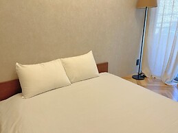 Book Tea Bed Shinjuku-Gyoen