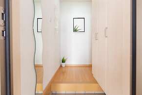 Station & White Osaka station 4BR luxury house