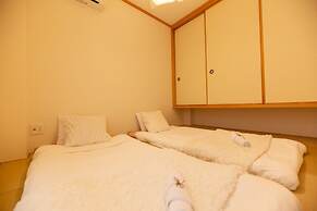 Station & White Osaka station 4BR luxury house