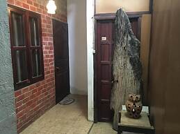 Manotemple house