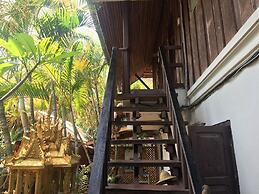 Manotemple house