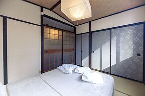 Wa Art Rooftop House Namba station