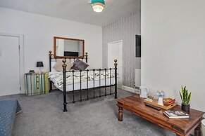 Serenity Guest House