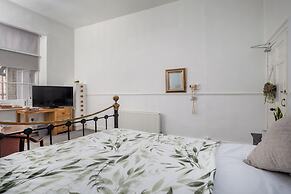 Serenity Guest House