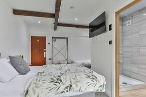 Serenity Guest House