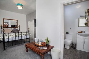 Serenity Guest House