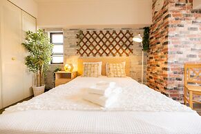 Shinsaibashi Midtown Apartments