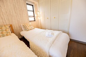 Shinsaibashi Midtown Apartments