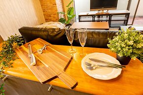 Shinsaibashi Midtown Apartments