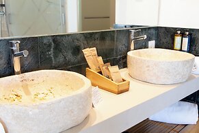 Hotel Zahara Beach by Q Hotels