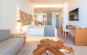Hotel Zahara Beach by Q Hotels