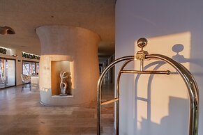 Hotel Zahara Beach by Q Hotels