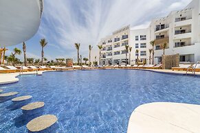 Hotel Zahara Beach by Q Hotels