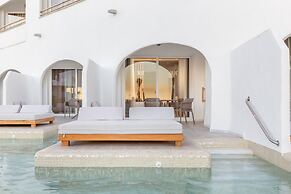 Hotel Zahara Beach by Q Hotels