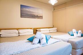 Shinsaibashi Beach House