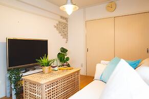 Shinsaibashi Beach House