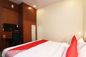 OYO Flagship 23709 Hotel Meerut International