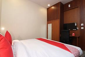 OYO Flagship 23709 Hotel Meerut International