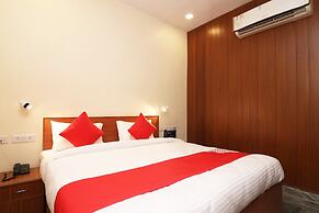 OYO Flagship 23709 Hotel Meerut International