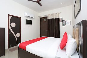 OYO 17443 Tirupati Residency