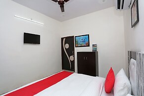 OYO 17443 Tirupati Residency